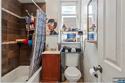 10 Treacy Avenue, Newark, NJ 07108 - Photo 12