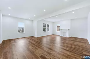 75 Washington St, East Orange, NJ 07017 - Photo 4