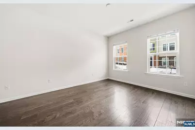 88 Truman Drive, Wood Ridge, NJ 07075 - Photo 8