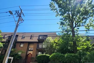 550 North Ave E, Fort Lee, NJ 07024 - Photo 2