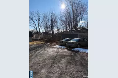 69 N Fullerton Avenue, Montclair, NJ 07042 - Photo 2
