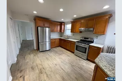 411-413 21st Avenue 1st Floor #1st Floor, Paterson, NJ 07513 - Photo 1