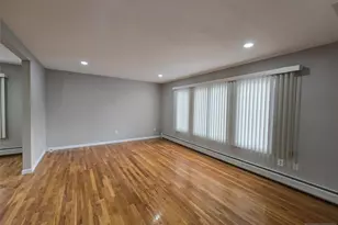 423 West St, Fort Lee, NJ 07024 - Photo 2