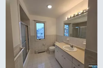 423 West Street, Fort Lee, NJ 07024 - Photo 16