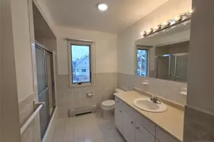 423 West St, Fort Lee, NJ 07024 - Photo 16