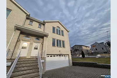 423 West Street, Fort Lee, NJ 07024 - Photo 22