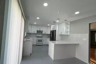 423 West St, Fort Lee, NJ 07024 - Photo 6