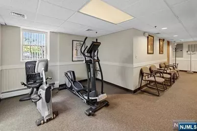 27 S Franklin Turnpike 101 #101, Ramsey, NJ 07446 - Photo 6