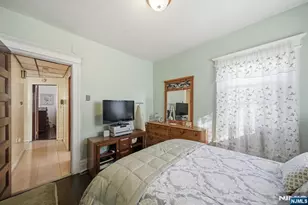 228 Duane St, Orange, NJ 07050 - Photo 22