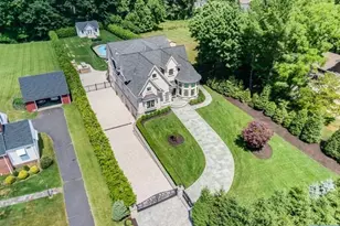 63 Grandview Ave, North Caldwell, NJ 07006 - Photo 2