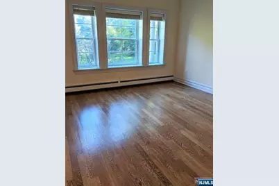 504 Heights Lane, Tenafly, NJ 07670 - Photo 16