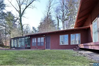 5 Carnot Avenue, Woodcliff Lake, NJ 07677 - Photo 6