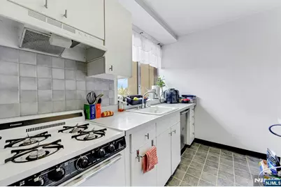 2 Horizon 626 #626, Fort Lee, NJ 07024 - Photo 16