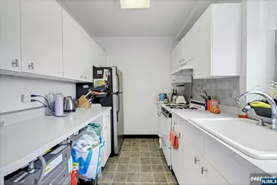2 Horizon 626 #626, Fort Lee, NJ 07024 - Photo 14