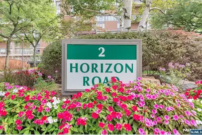 2 Horizon 626 #626, Fort Lee, NJ 07024 - Photo 1