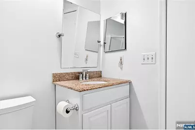 556 Holly Court, Mahwah, NJ 07430 - Photo 30