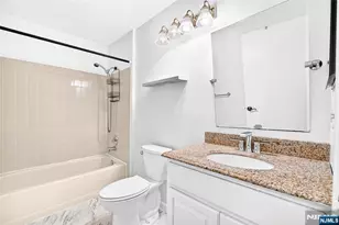 556 Holly Ct, Mahwah, NJ 07430 - Photo 38