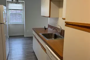 327 Sutton Pl 225, Norwood, NJ 07648 - Photo 4