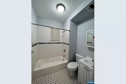 133 Mapes Avenue, Newark, NJ 07112 - Photo 14