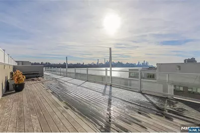 15 Somerset Lane 302 #302, Edgewater, NJ 07020 - Photo 16