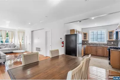 25 Palisade Avenue 1 #1, Garfield, NJ 07026 - Photo 12