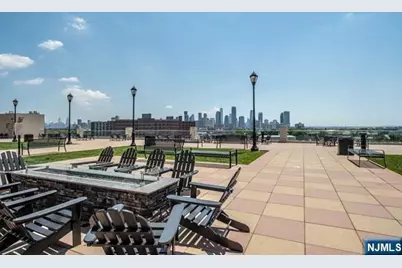 4 Beacon Way 1412 #1412, Jersey City, NJ 07304 - Photo 30