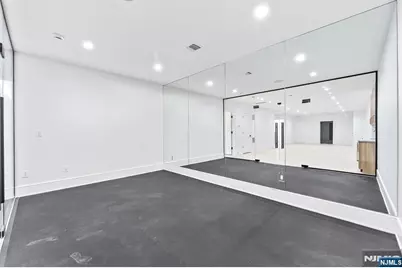 156 Stuart Street, Paramus, NJ 07652 - Photo 42