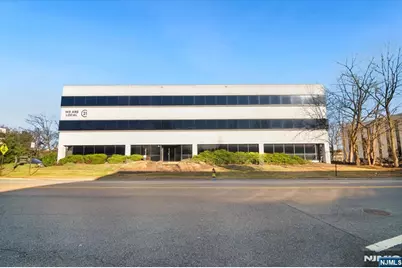 140 Littleton Road 330 #330, Parsippany, NJ 07054 - Photo 2