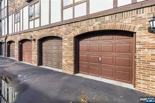 1306 Faulkner Ct, Mahwah, NJ 07430 - Photo 24