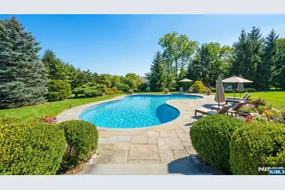 211 Vaccaro Drive, Cresskill, NJ 07626 - Photo 50