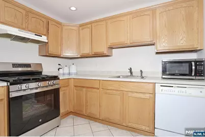209 Union Street 4 #4, Lodi, NJ 07644 - Photo 22