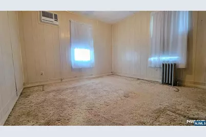77 Pavonia Avenue, Kearny, NJ 07032 - Photo 12