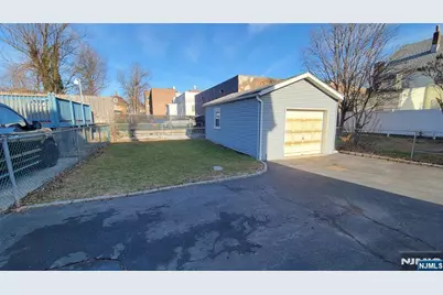 77 Pavonia Avenue, Kearny, NJ 07032 - Photo 22