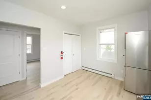 8-02 Chester, Fair Lawn, NJ 07410 - Photo 4