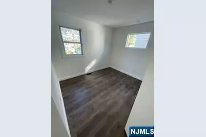 73 Macarthur Avenue 1st Floor #1st floor, Lodi, NJ 07644 - Photo 8