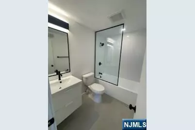 73 Macarthur Avenue 1st Floor #1st floor, Lodi, NJ 07644 - Photo 6