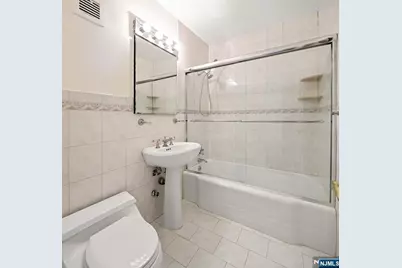 3 Horizon G-11 #G-11, Fort Lee, NJ 07024 - Photo 14