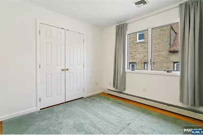 245 Knox Avenue, Cliffside Park, NJ 07010 - Photo 18