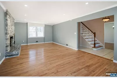 595 Colonial Road, River Vale Township, NJ 07675 - Photo 8
