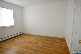 436 Brinkerhoff Ave Right, Fort Lee, NJ 07024 - Photo 8