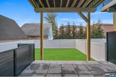 1047 Anderson Avenue A #A, Fort Lee, NJ 07024 - Photo 34