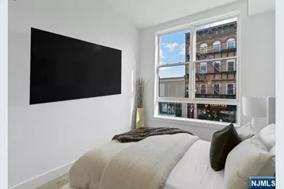 491 Broadway 402 #402, Bayonne, NJ 07002 - Photo 14