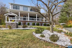 17 Rockaway Valley Rd, Montville Township, NJ 07045 - Photo 2