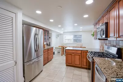 287 Skyline Lake Drive, Ringwood, NJ 07456 - Photo 16