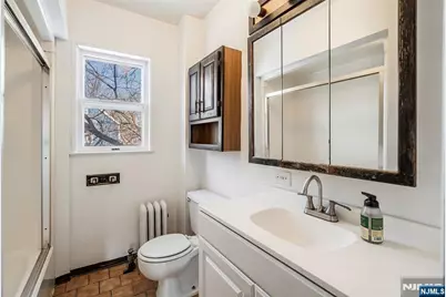 101 Brook Avenue, Englewood, NJ 07631 - Photo 12