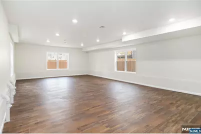 155 Linden Avenue, Irvington, NJ 07111 - Photo 32