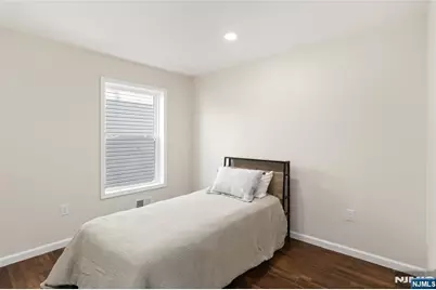 155 Linden Avenue, Irvington, NJ 07111 - Photo 24