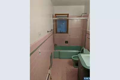 711 W Saddle River Road, Ho Ho Kus, NJ 07423 - Photo 22