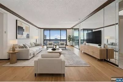 1512 Palisade Avenue 16L #16L, Fort Lee, NJ 07024 - Photo 4
