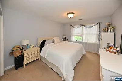 253 Madison Avenue, Wyckoff Township, NJ 07481 - Photo 26